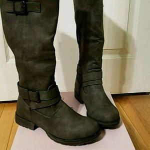Gray boots